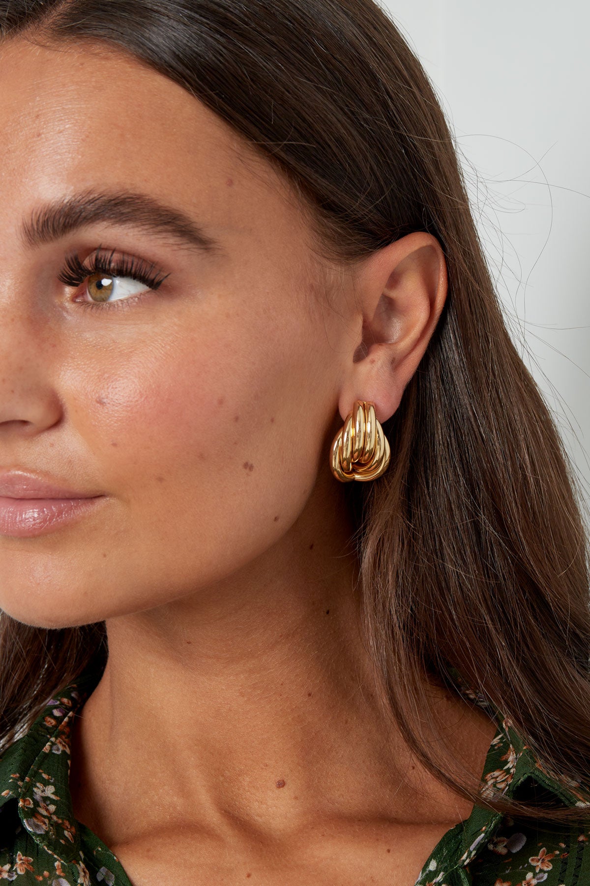 earrings playful shape
