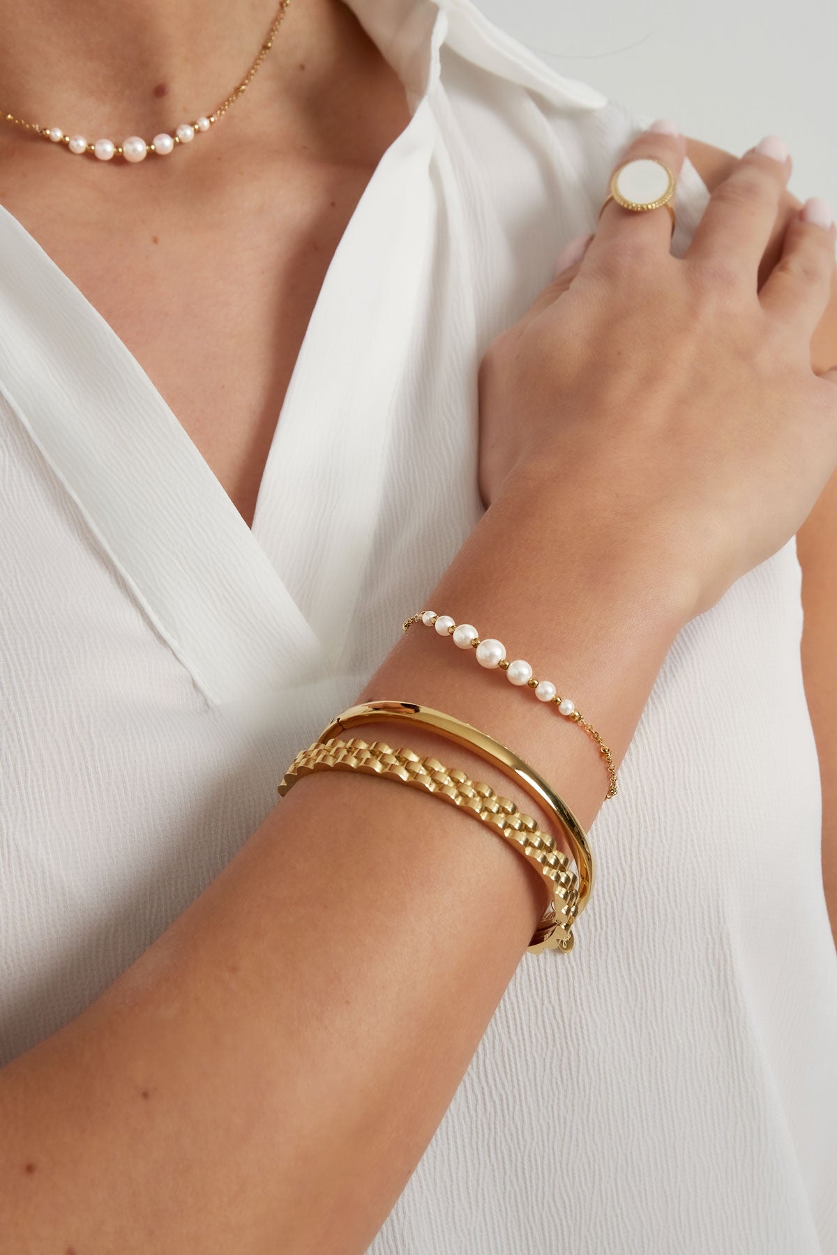 pearl party bracelet
