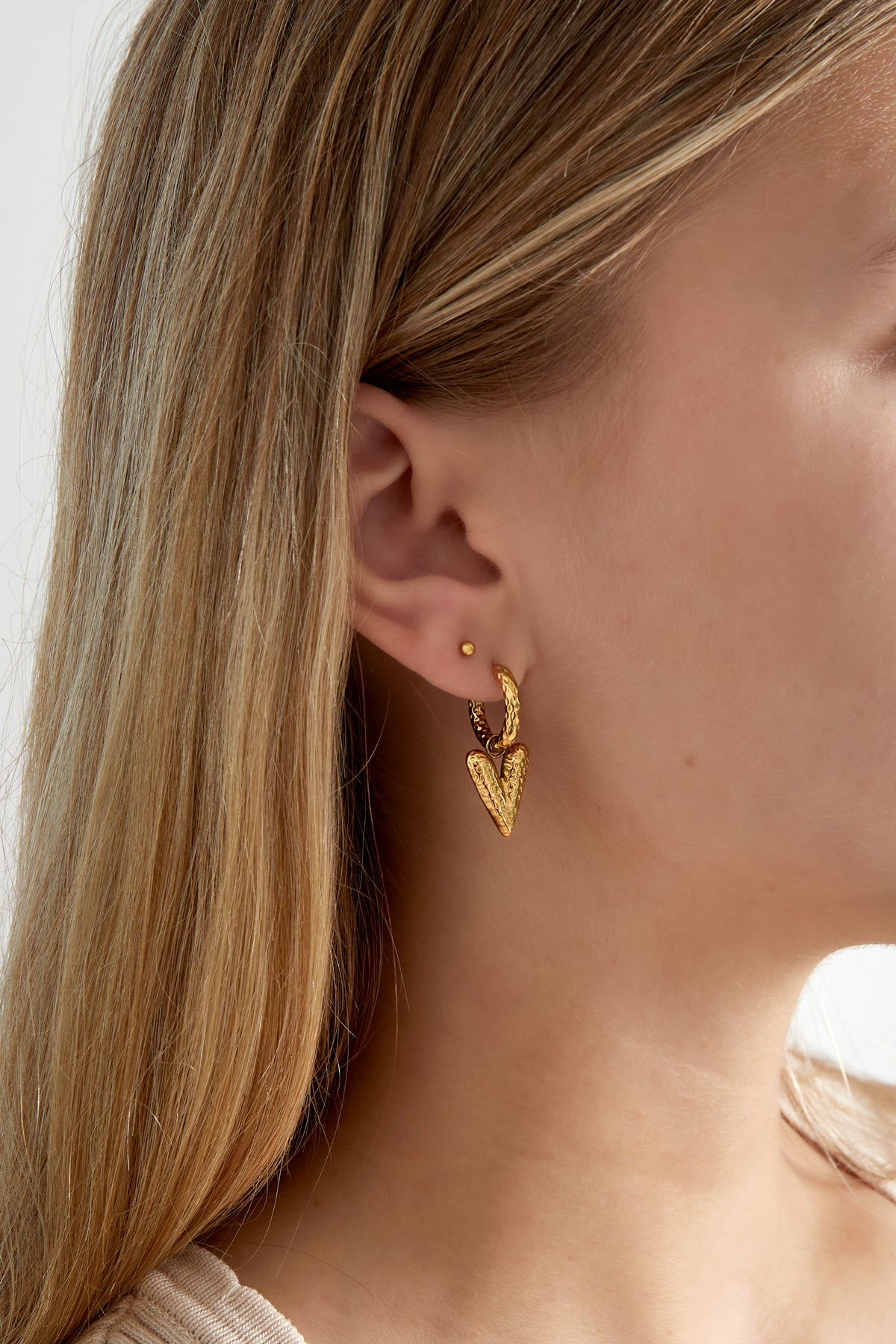 love on top earrings with structure