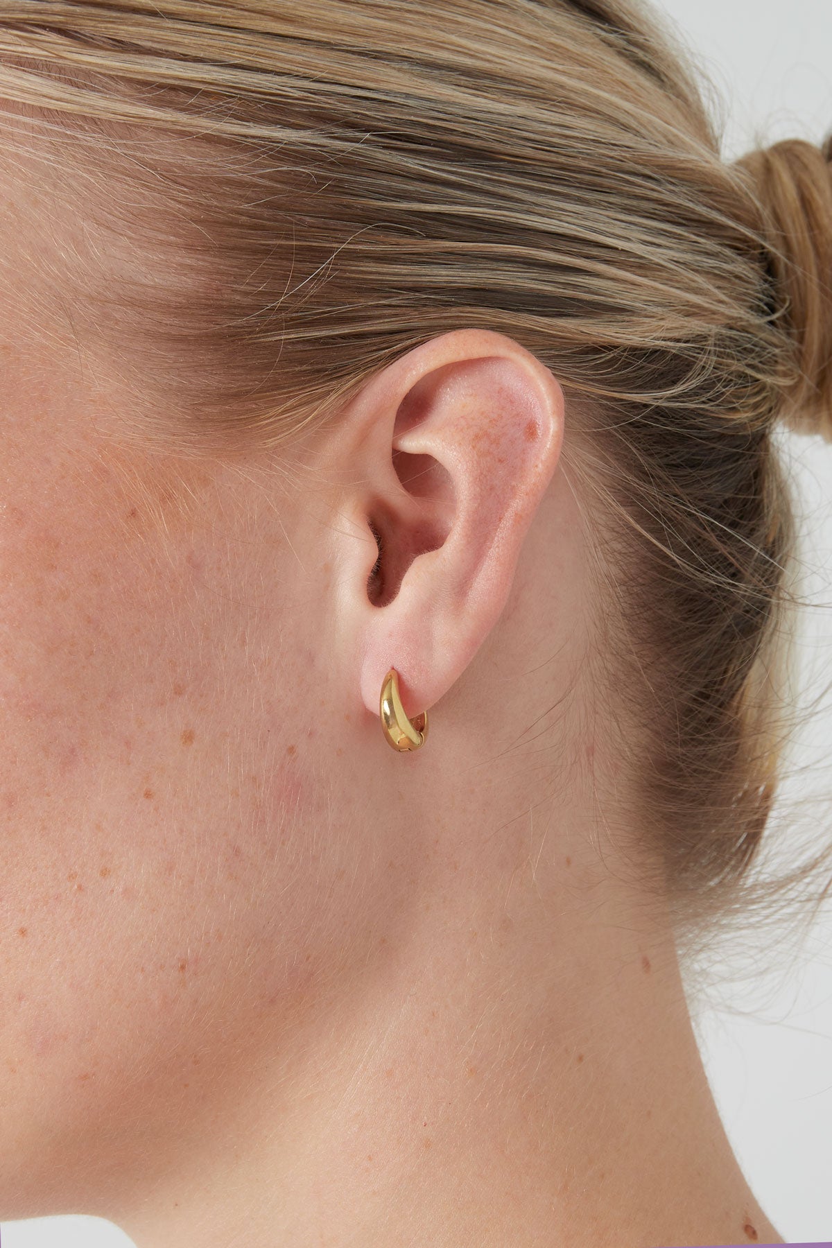 small basic hoop earrings