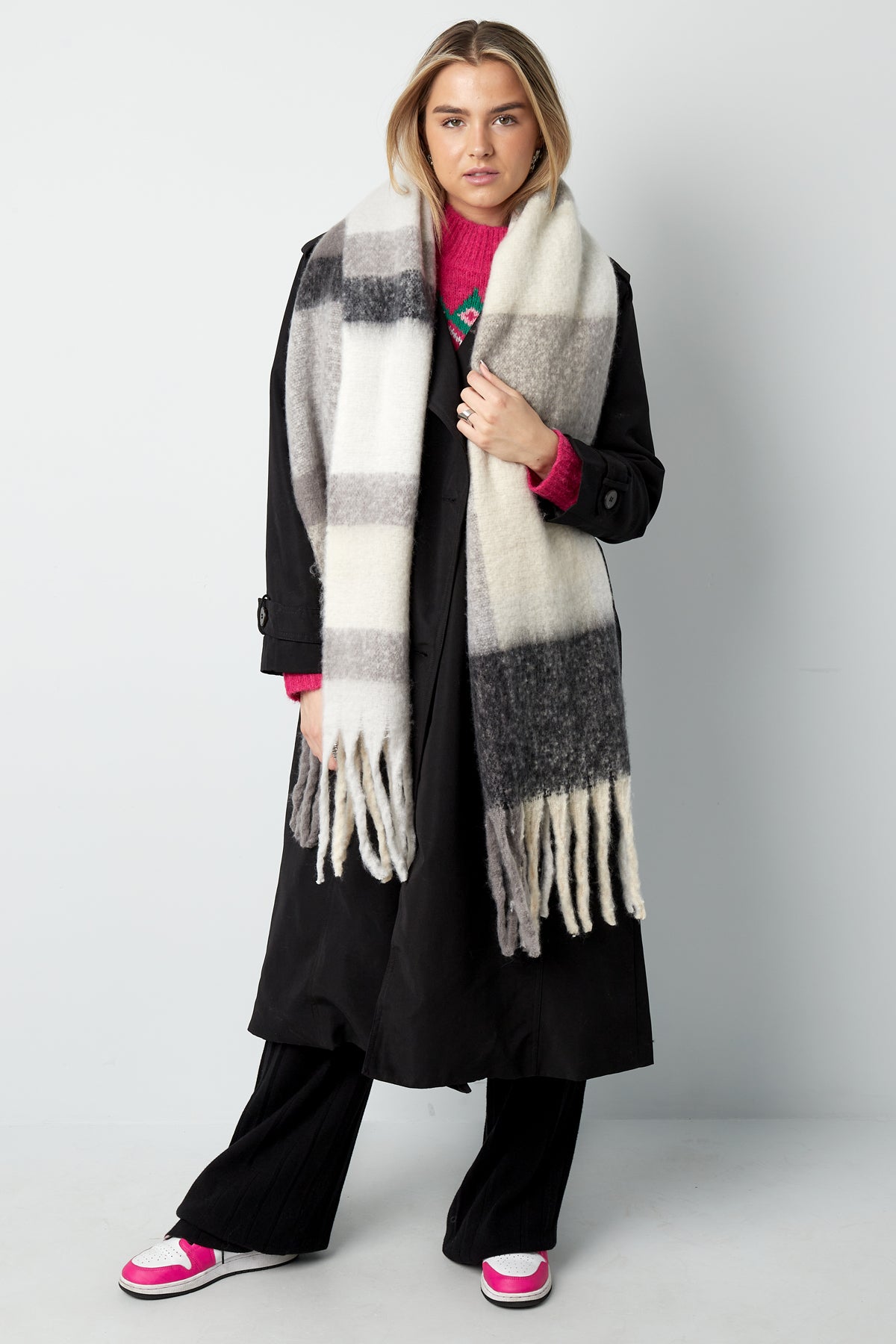 Elegant Embrace scarf