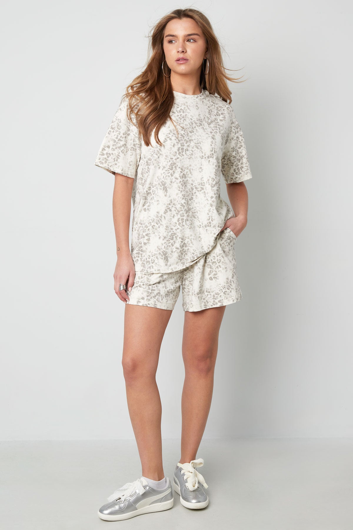 Cotton Women's T-shirt Oversized Leopard Print
