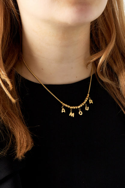 amour necklace