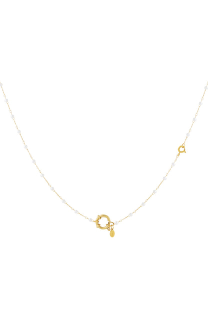 Lock with pearls necklace