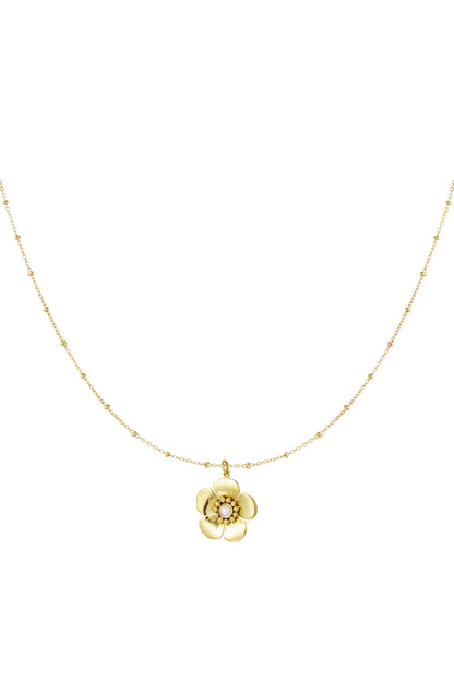 ball necklace with flower pendant and pearl