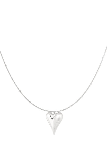 ball chain with iconic heart large