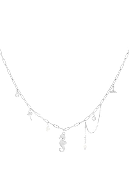 underwater necklace