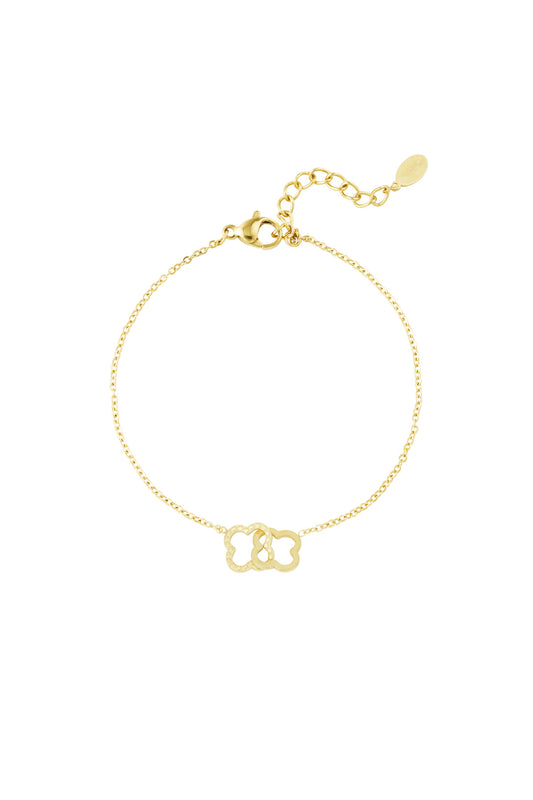 linked luck bracelet