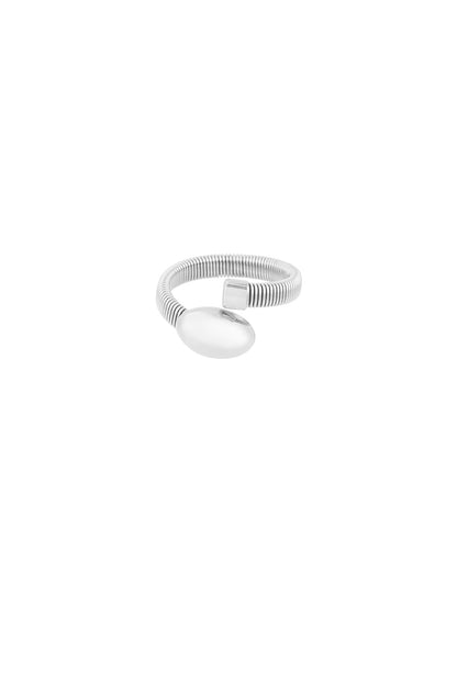 funky dot ring