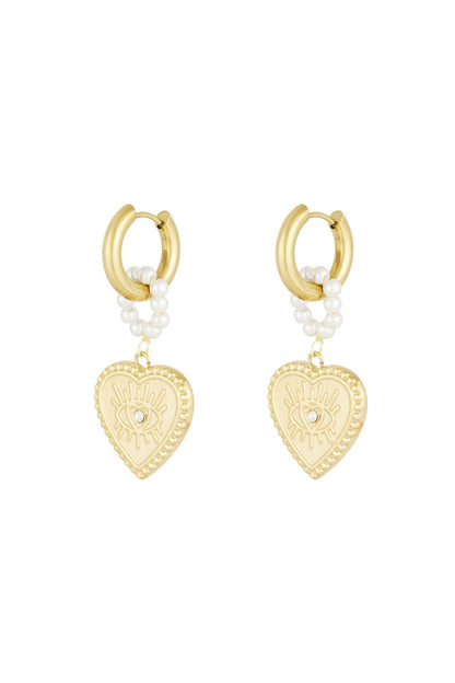 charming heart earrings
