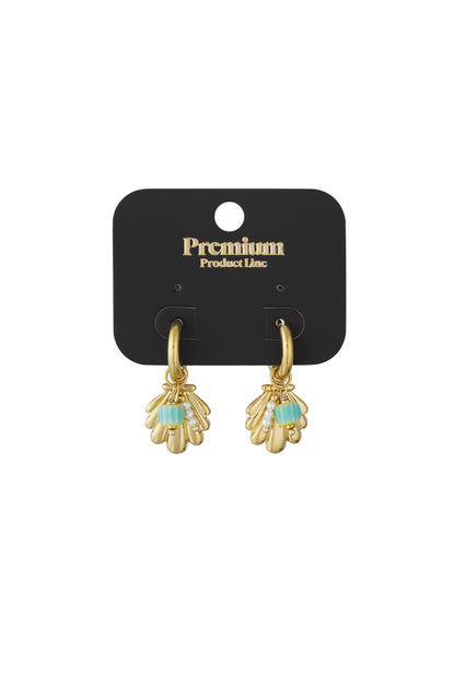 shell earrings