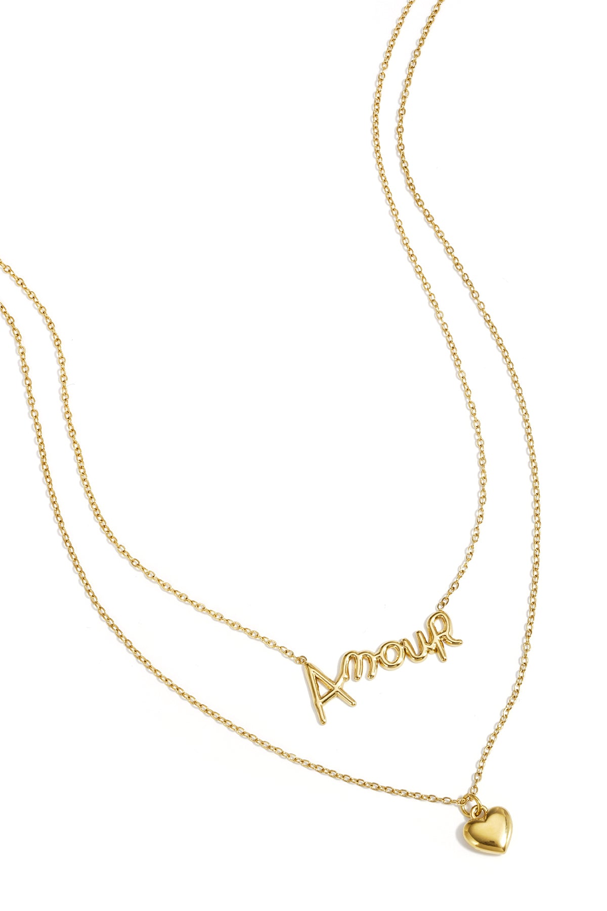 Layered necklace amour with heart