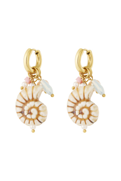 Crazy shell earrings