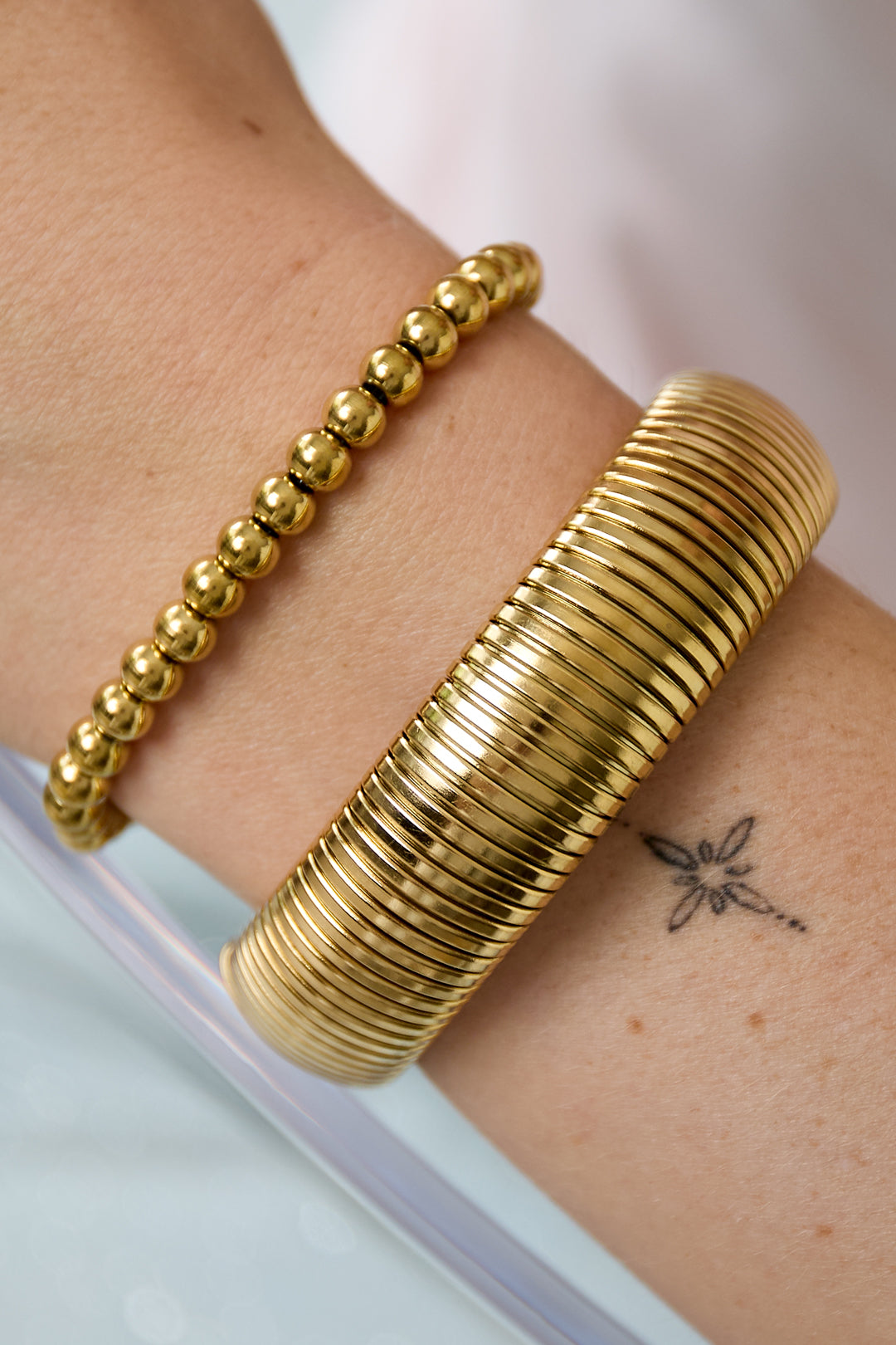 Bold and Trendy bracelet 20 mm