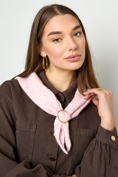 Scarf clip with twisted detail