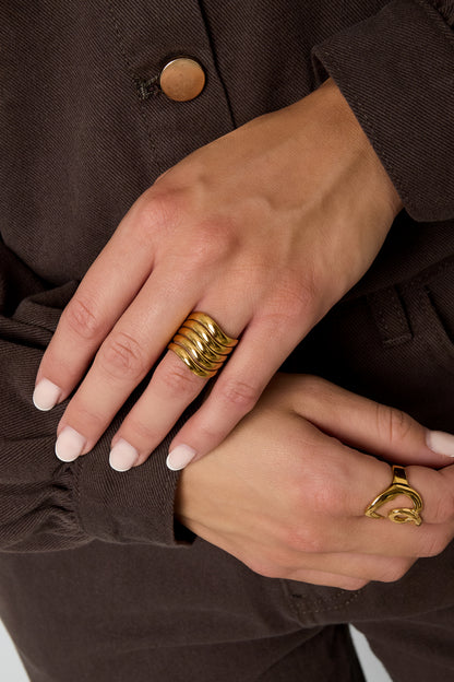 Ring multi-layered bi-color