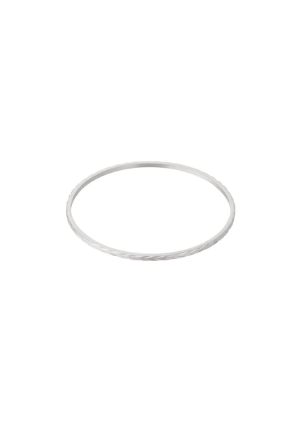 Simple braided bangle
