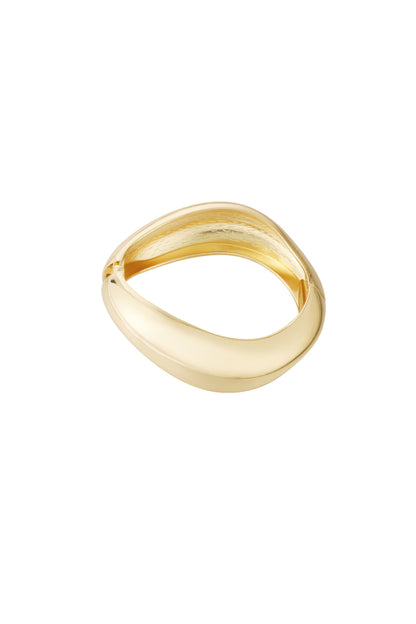 Soft shell bangle